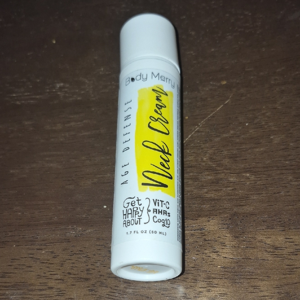 Body Merry Neck Cream
